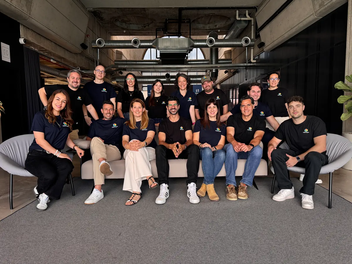 El equipo de Kämpe al completo en su sede de The Terminal Hub, Valencia